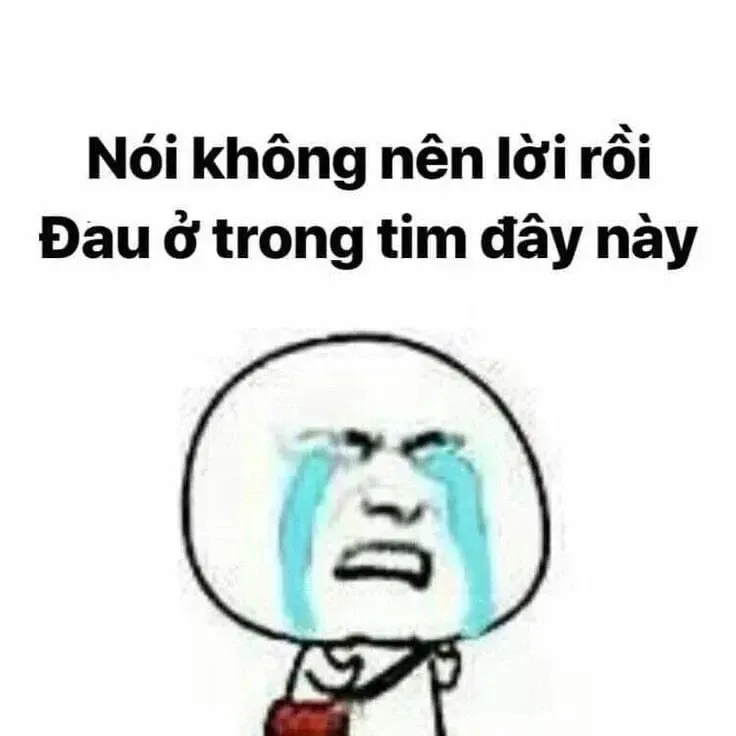 đau ở đây này meme 40