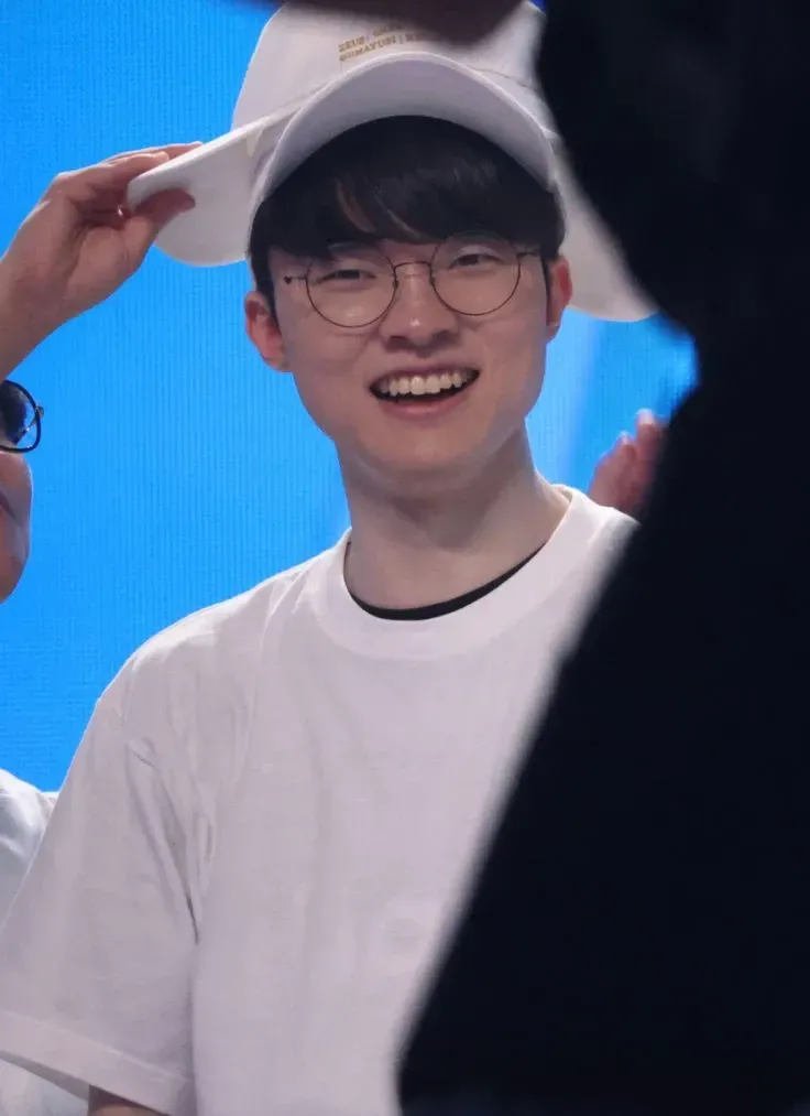 faker meme 16