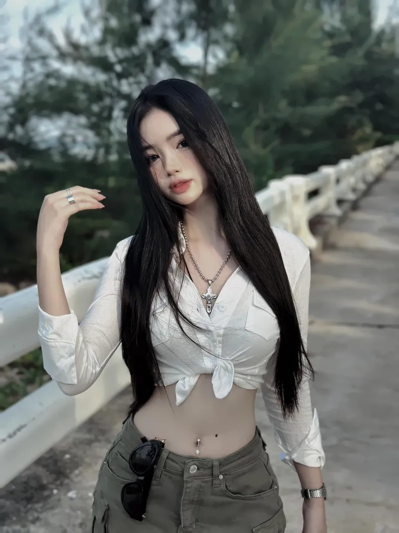Ảnh con gái K5 với biểu cảm ngộ nghĩnh, làm nổi bật tài khoản của bạn