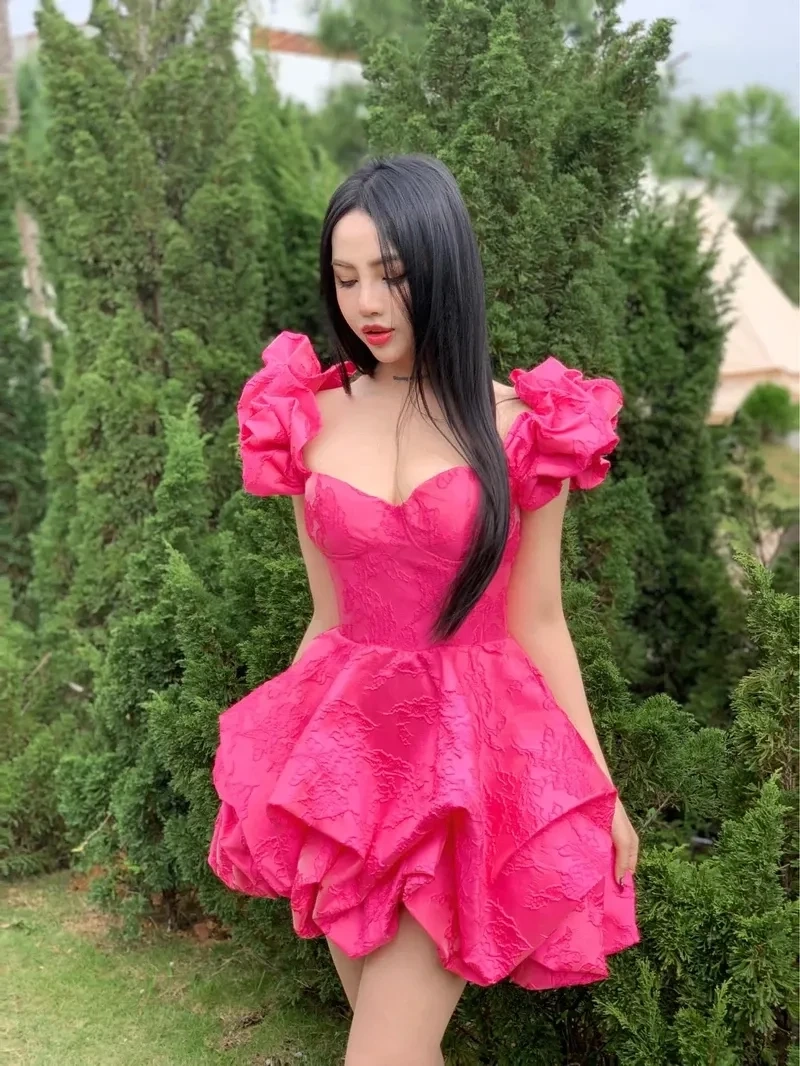 Ảnh 2k6 nữ với nét trẻ trung và tươi mới đáng yêu