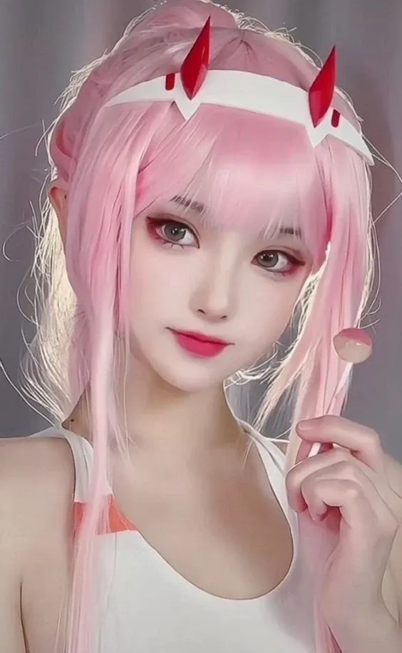 Ảnh cosplay Rem (Re:Zero) đẹp dịu dàng và đầy bí ẩn