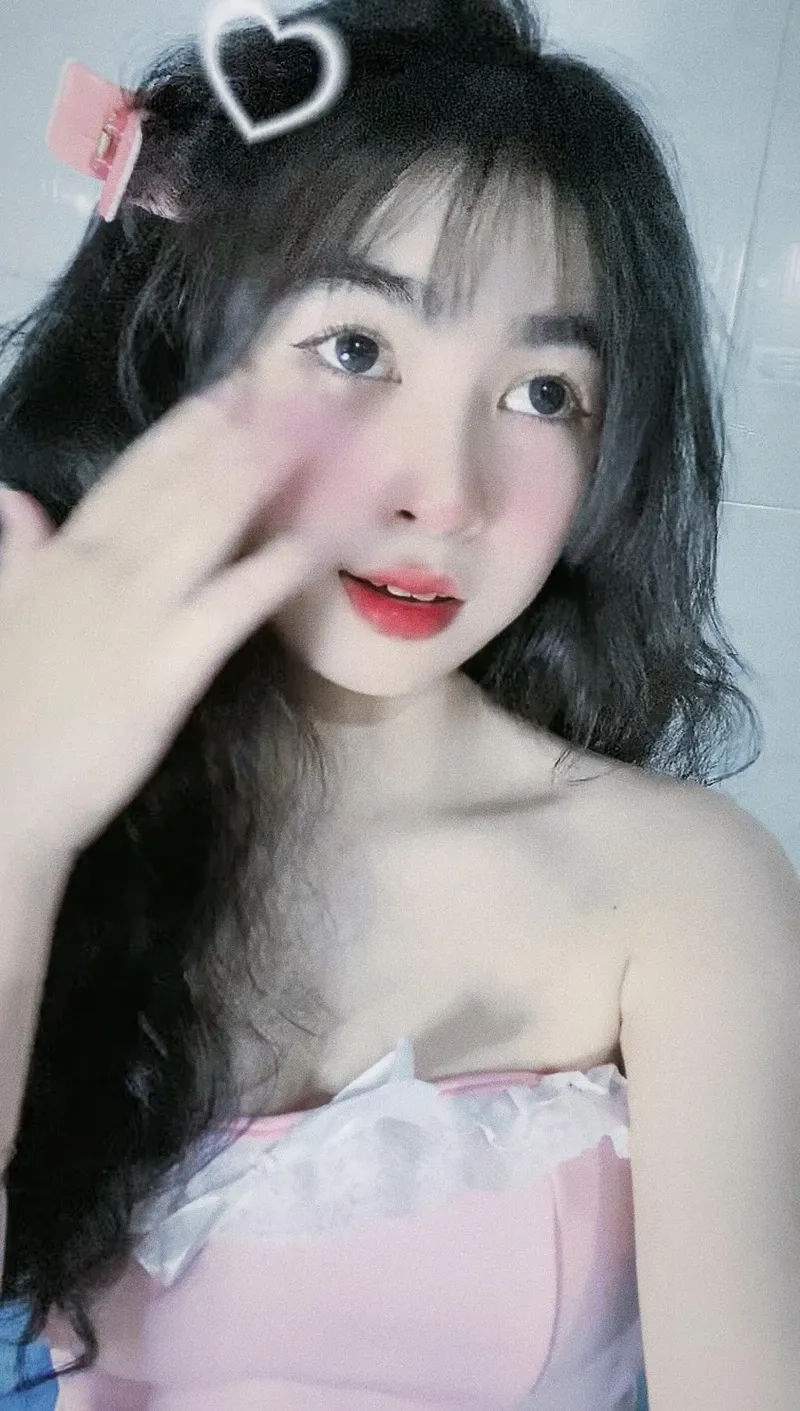 Hình nền phô mai que con gái dễ thương cho điện thoại làm nổi bật màn hình thêm sinh động