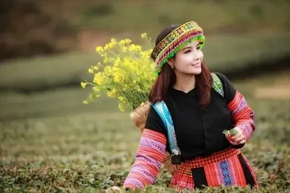 Nét đẹp hoang dã nhưng duyên dáng của gái dân tộc Karen