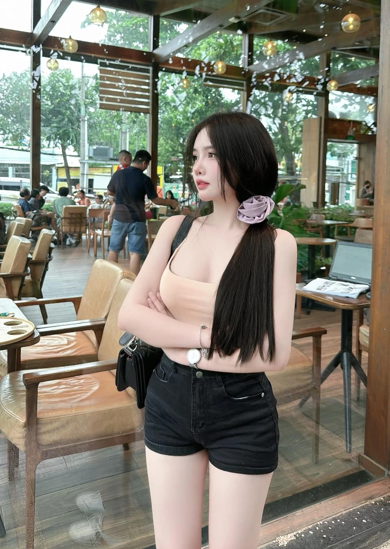 Hình nền gái 2k5 đẹp nhất khiến không gian thêm sinh động