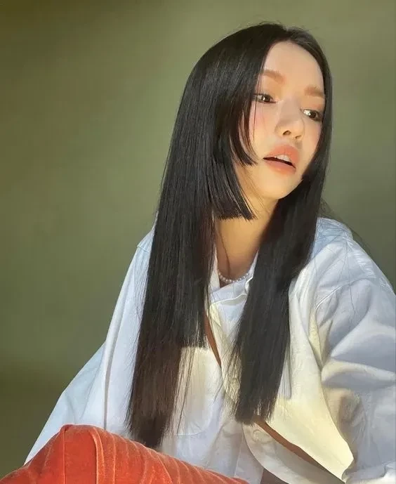 Ảnh idol gợi cảm Nhật Bản với vẻ quyến rũ và cá tính