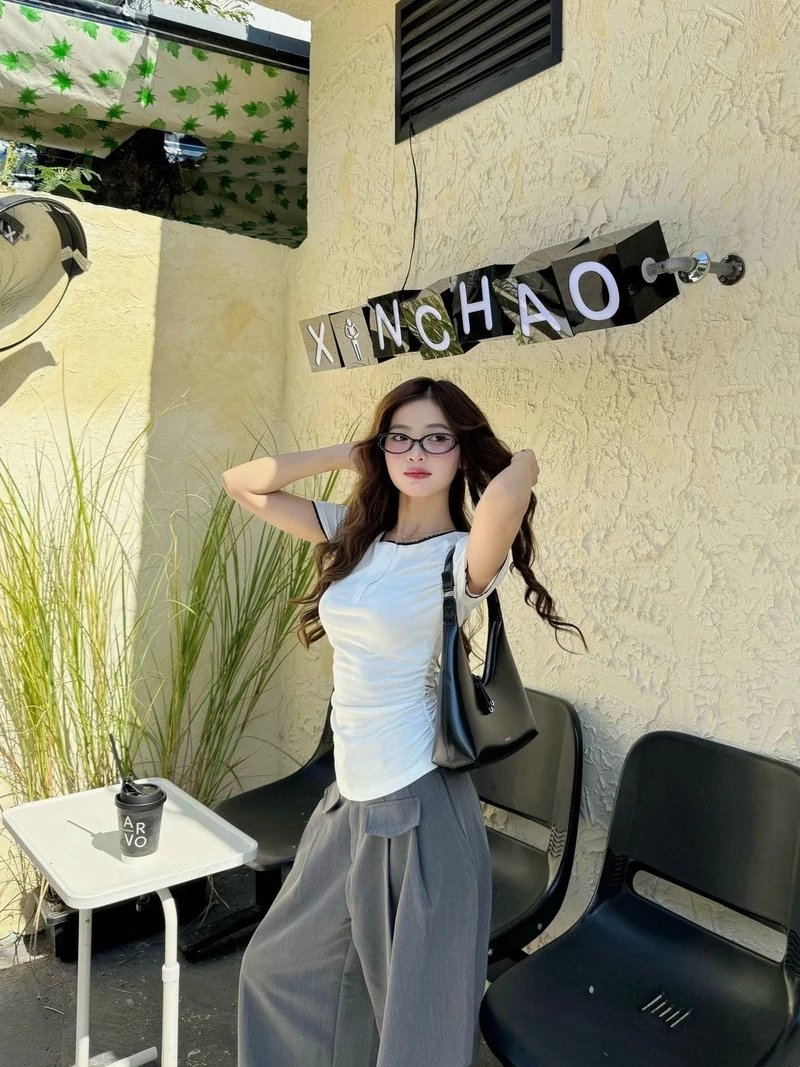 Hình ảnh gái xinh 2k6 đẹp nhất làm nổi bật sự cuốn hút và rạng rỡ