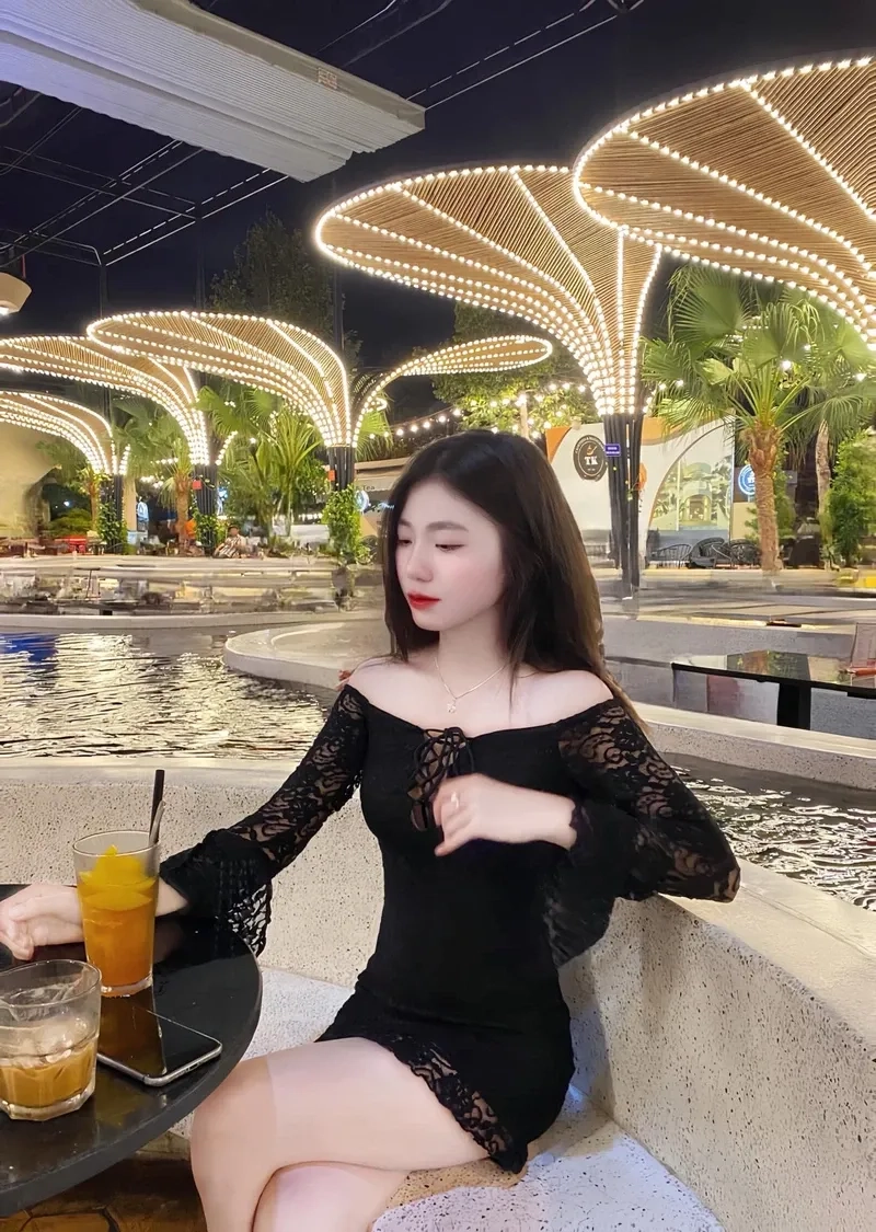 Hình nền gái đẹp 4K cho điện thoại tạo cảm giác sống động và đầy ấn tượng