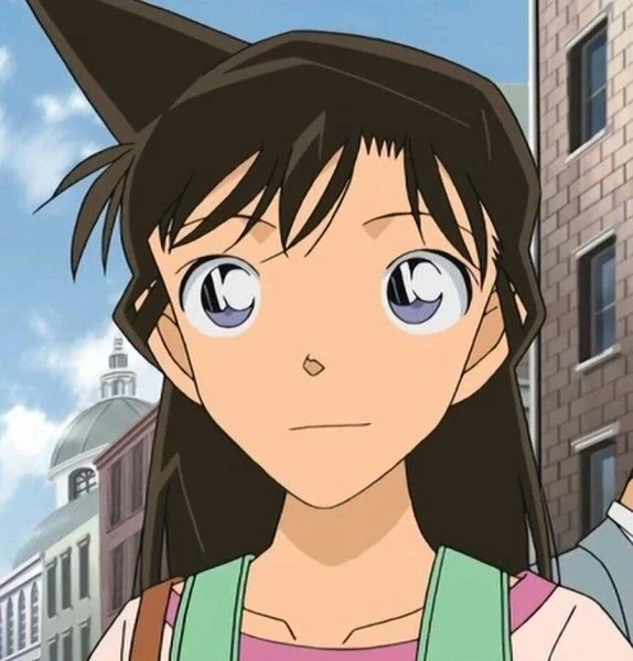 Ảnh Kudo Shinichi ngầu với nét mặt quyết đoán và tự tin