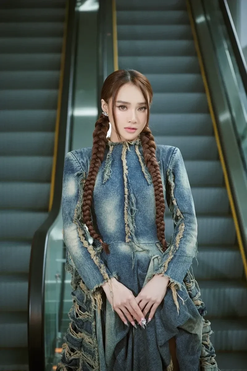 Hình ảnh Nhã Phương thu hút sự chú ý qua những khoảnh khắc đáng nhớ