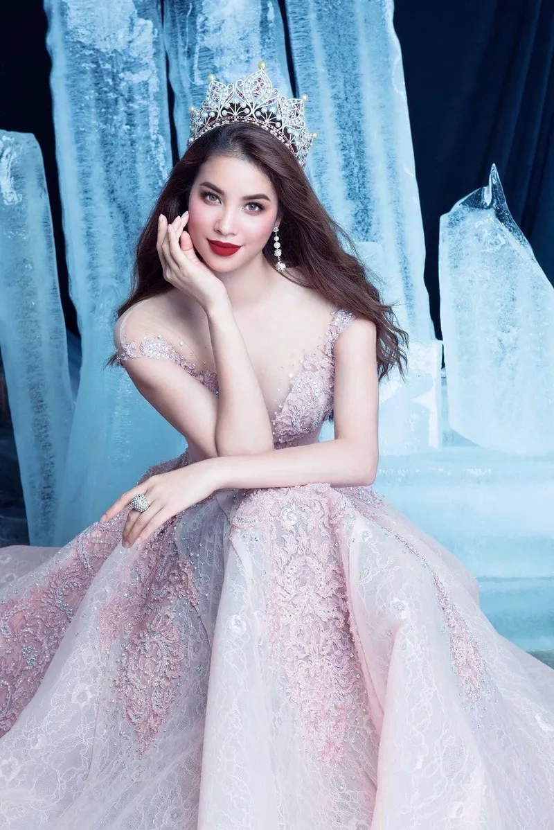 Phạm Hương chụp ảnh cưới nhận được nhiều lời khen từ người hâm mộ