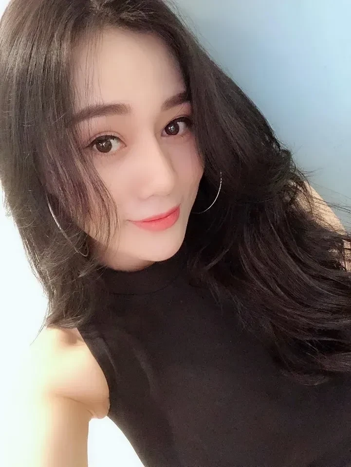 Diễn viên Phương Oanh tiểu sử gắn liền với hành trình nghệ thuật đáng ngưỡng mộ