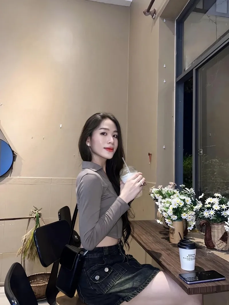 Download ảnh hot girl Việt Nam để ngắm nhìn vẻ đẹp quyến rũ