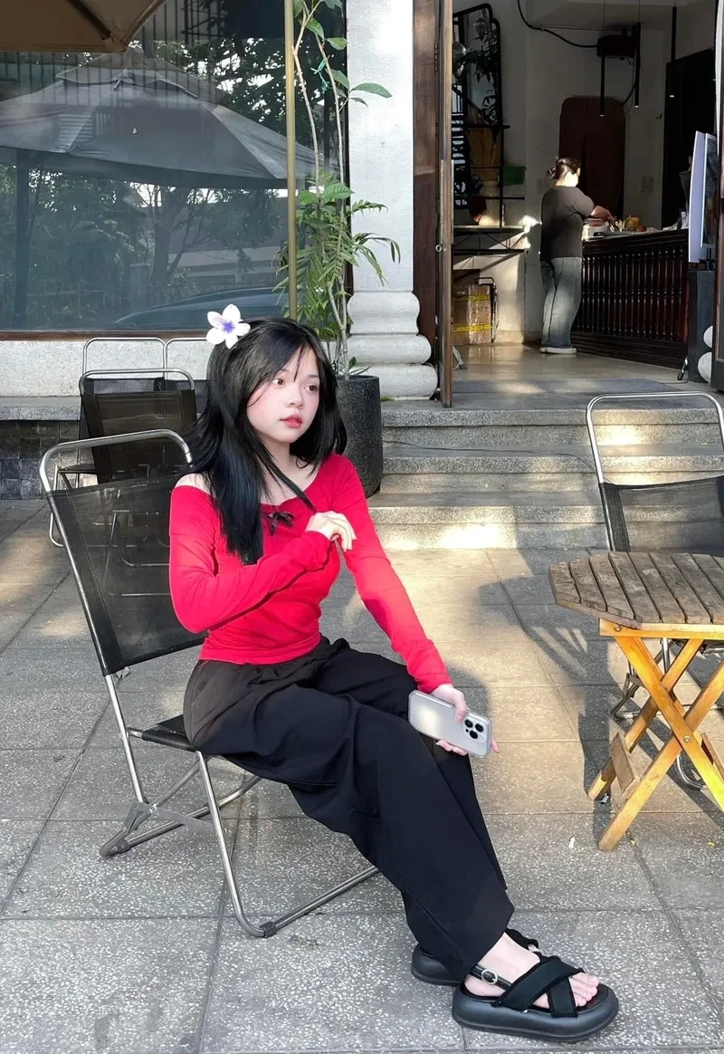 Download ảnh hot girl Hàn Quốc mang đến nét trẻ trung và cuốn hút