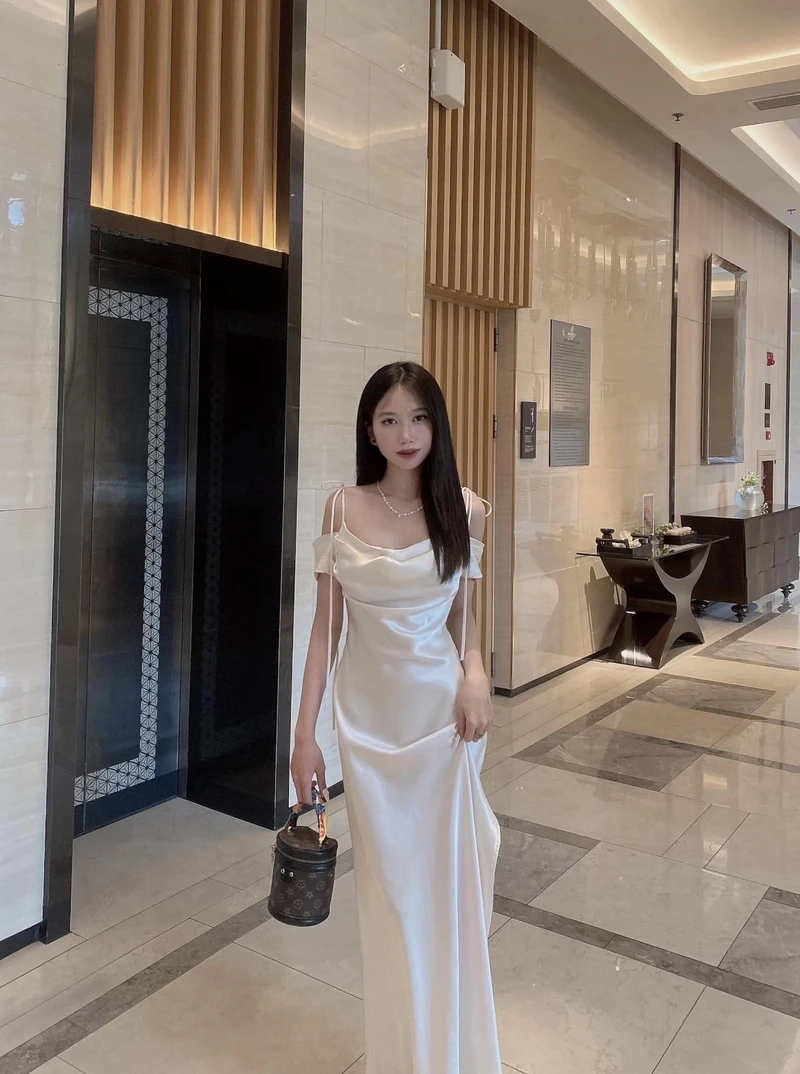 Hình nền gái đẹp cho điện thoại làm nổi bật màn hình với hình ảnh cuốn hút