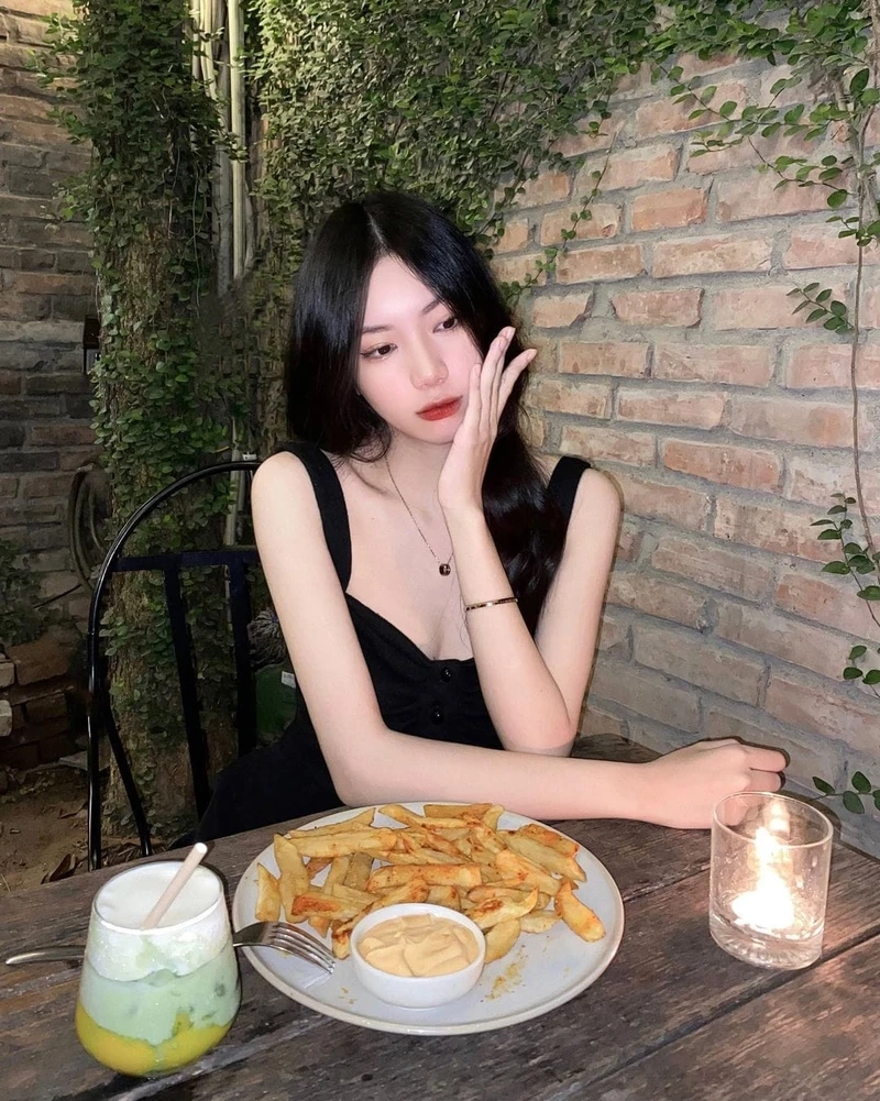 Bộ sưu tập ảnh gái đẹp ngầu cho điện thoại khắc họa sự cá tính và mạnh mẽ