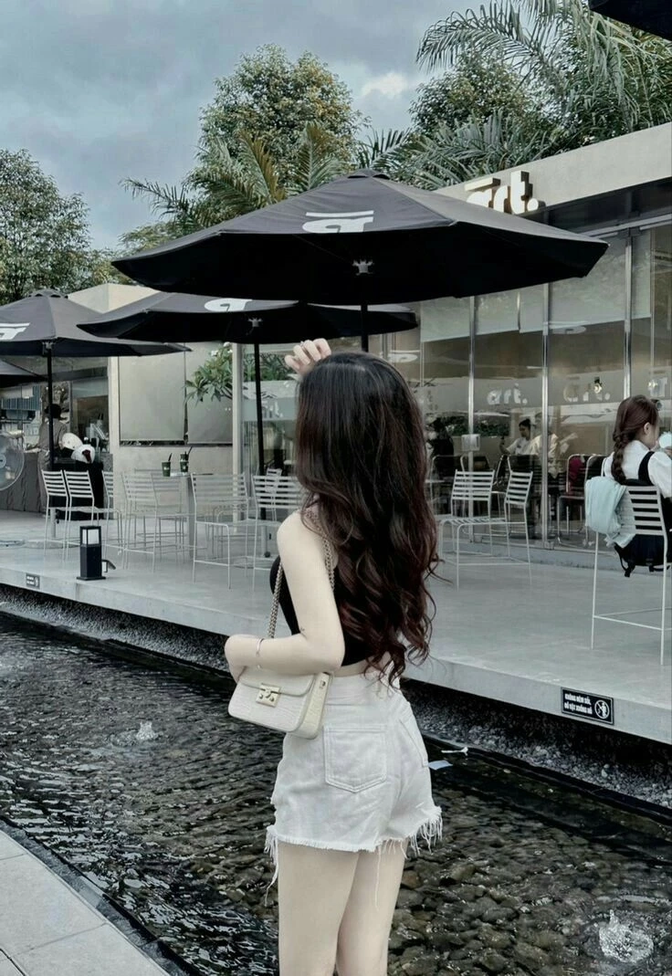 Ảnh gái xinh che mặt ngầu nhất khiến người xem khó rời mắt