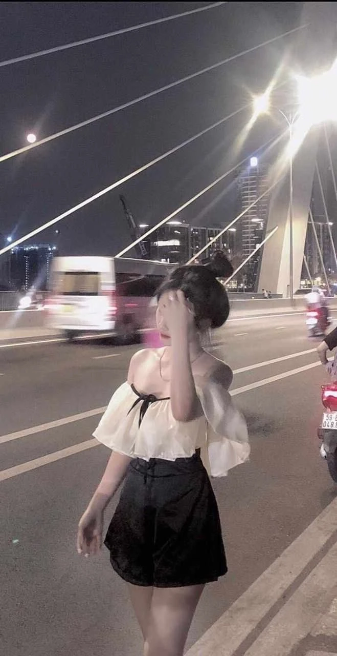 Avatar con gái che mặt ngầu tạo cảm giác đầy bí ẩn cuốn hút