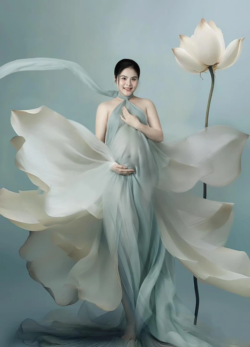 Mai Vân Trang và chồng luôn nhận được sự quan tâm từ khán giả