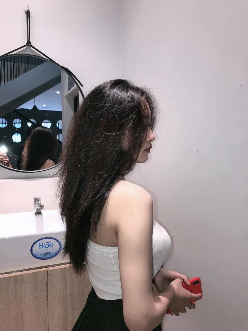 Anh sexy gái xinh khiến mọi người không thể rời mắt khỏi