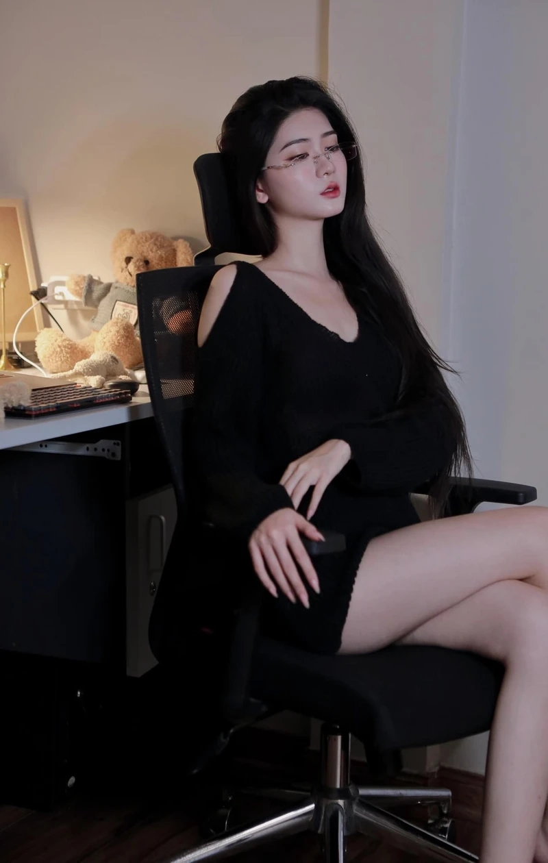 Gaixinh24h video nổi bật với các hot girl TikTok ấn tượng