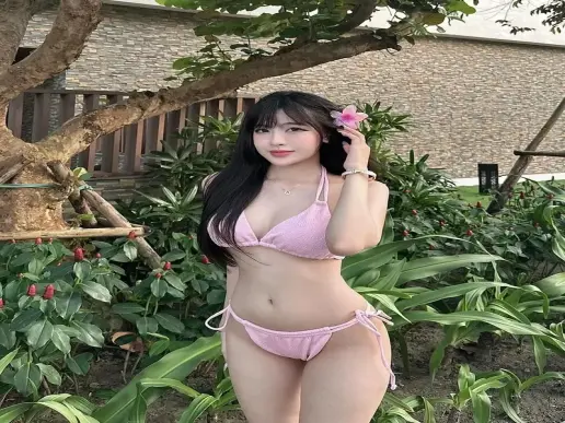 Chiêm ngưỡng ảnh gái xinh mặc bikini đầy cuốn hút và quyến rũ