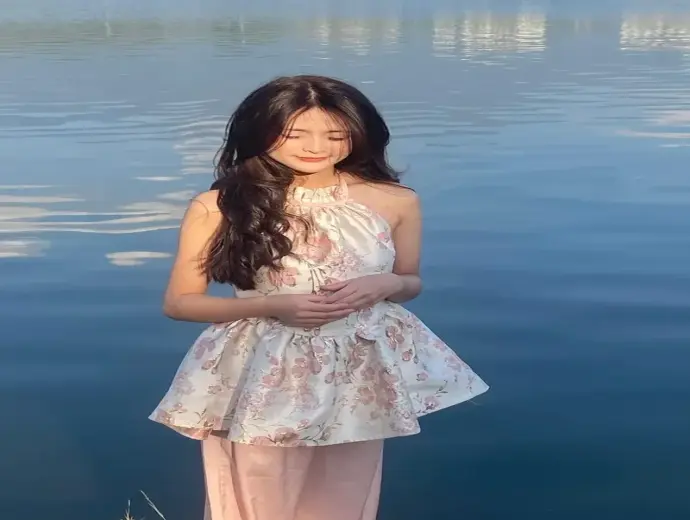 Ảnh gái 2K12 ngầu, chất lừ và đầy phong cách bạn không nên bỏ lỡ