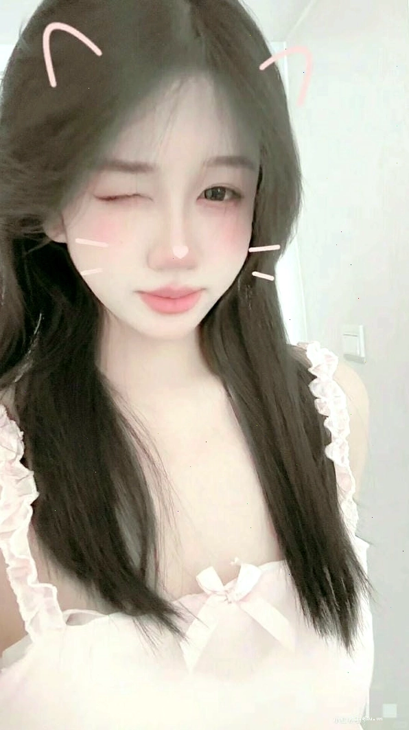 Ảnh gái xinh 2012 che mặt dịu dàng
