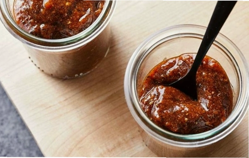 Bảo quản nước sốt bò bít tết trong tủ lạnh