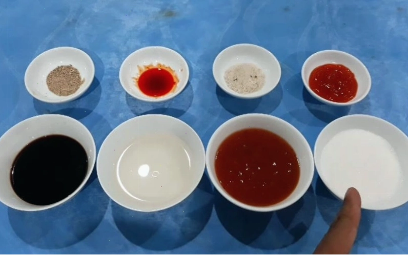 Các nguyên liệu cơ bản để làm nước sốt chua ngọt