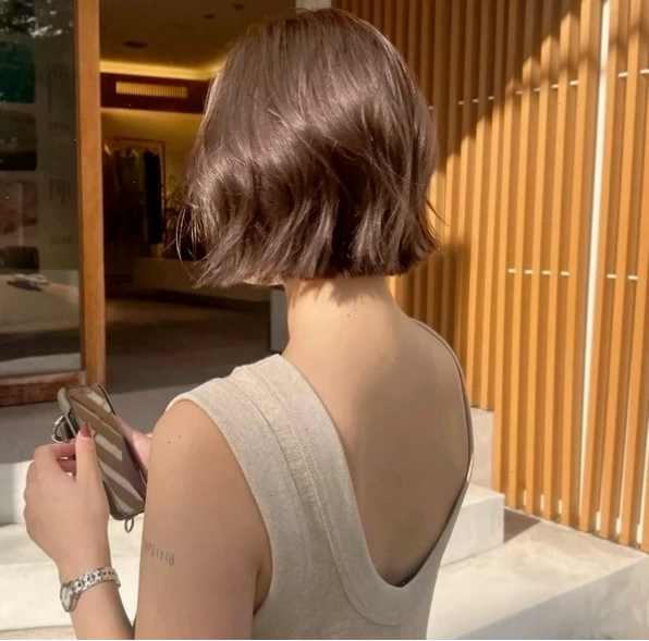 Chụp ảnh sau lưng dưới ánh sáng tự nhiên