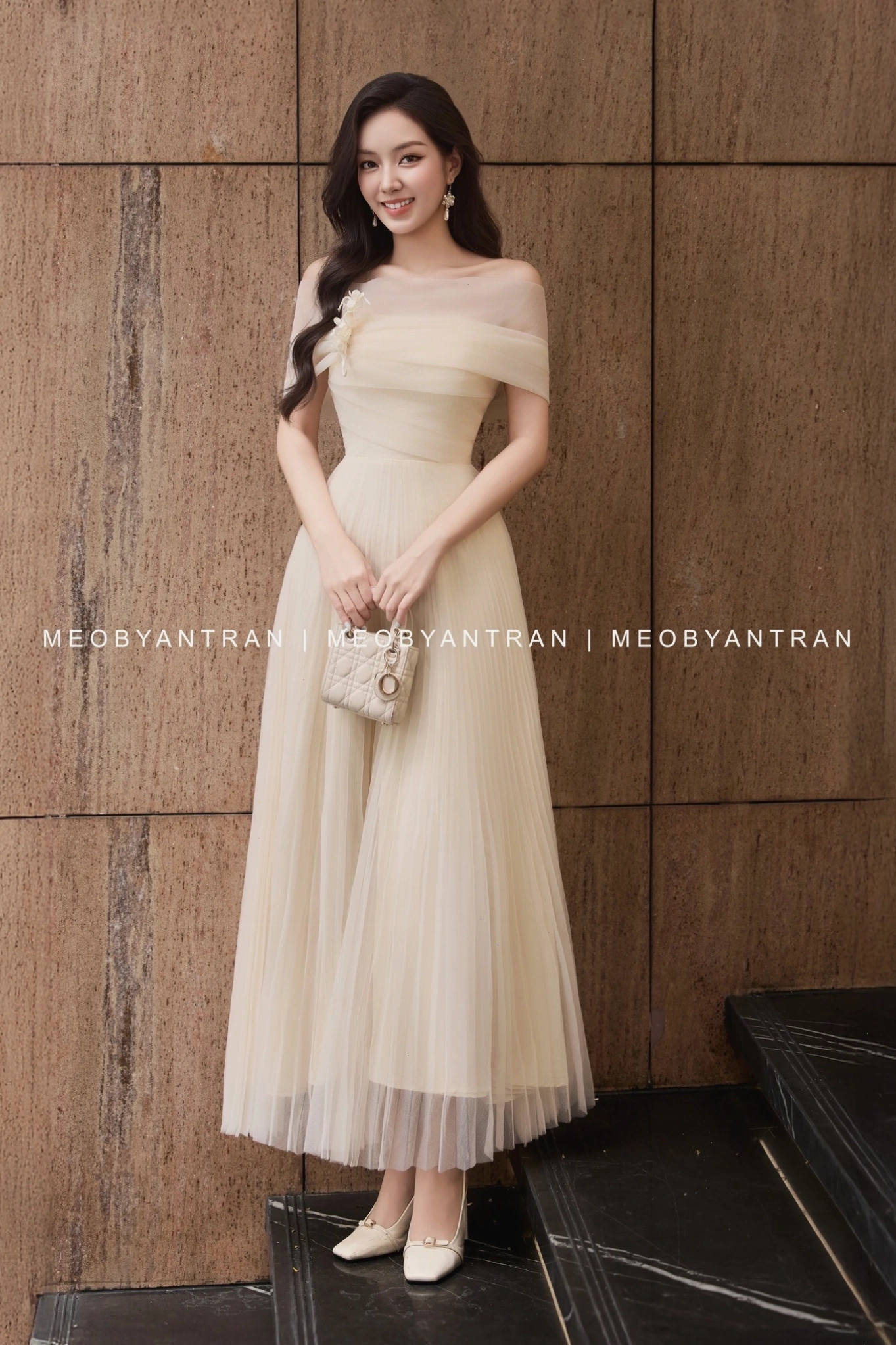 Đầm voan dài dự tiệc cưới đẹp thiết kế trẻ trung, dễ thương