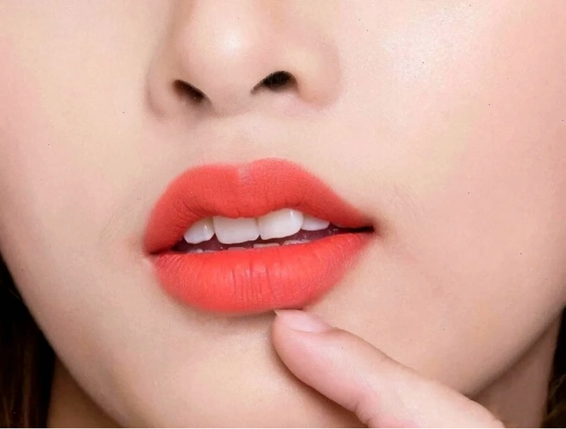 Đôi môi căng mọng và quyến rũ sau khi phun tại các trung tâm thẩm mỹ uy tín