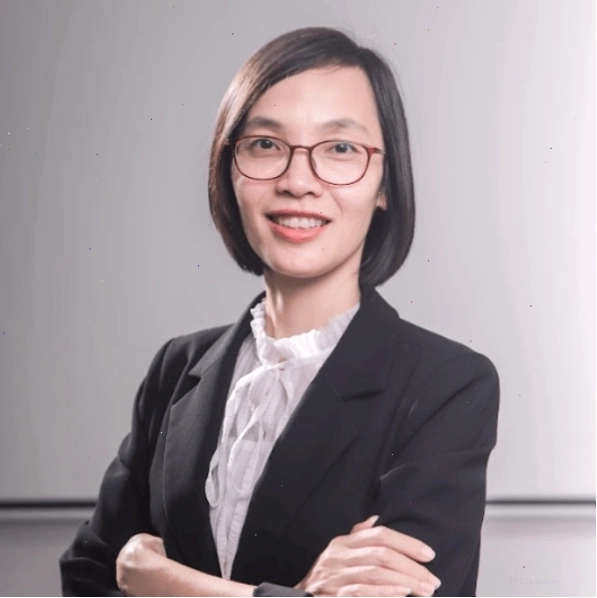 Hình ảnh Thầy Lê Minh Anh, một chuyên gia giáo dục về kỹ năng sống