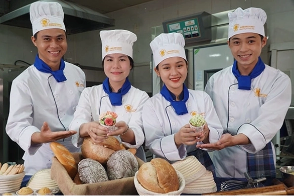 Khóa học làm bánh mì - 03 tuần