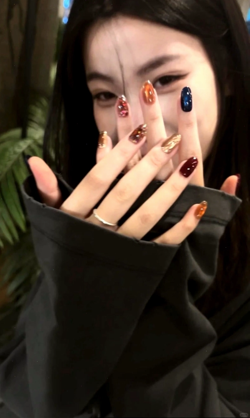 Mẫu nail Tết hình bánh chưng