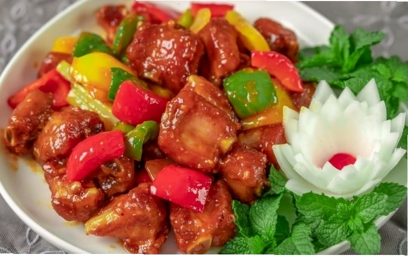 Món sườn xào chua ngọt hấp dẫn với nước sốt đậm đà
