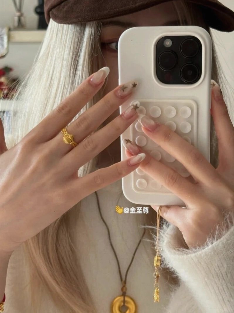 Nail Tết họa tiết hình học độc đáo