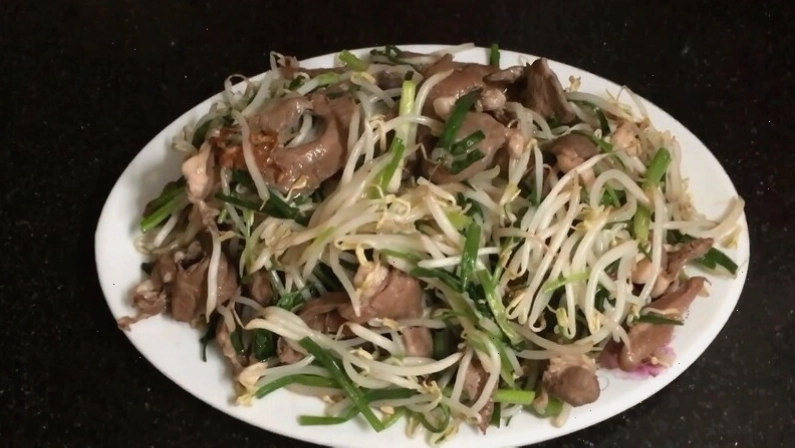 Nam giới nên ăn giá đỗ đã qua chế biến chín kỹ