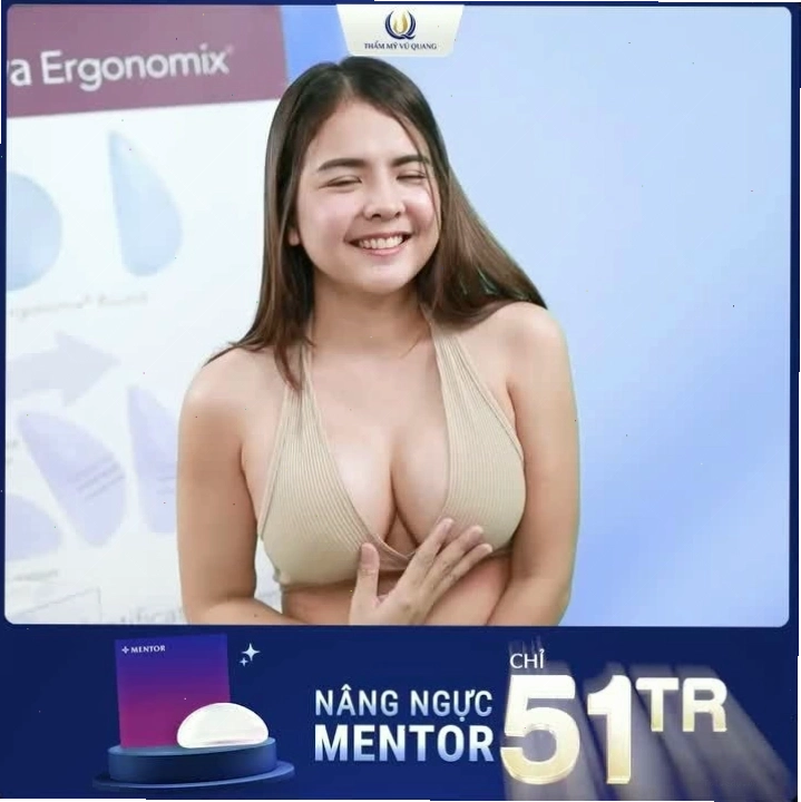 Ngực đẹp lung linh, tròn xinh cuốn hút trong trang phục bikini