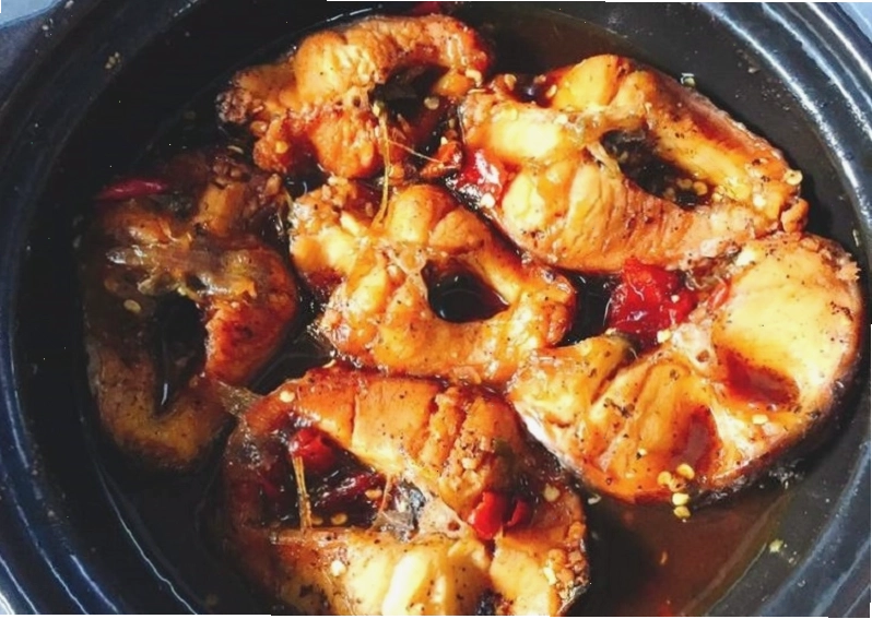 Ruốc cá ngừ với màu sắc đỏ au hấp dẫn