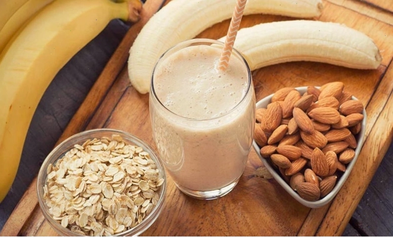 Sữa chuối hạnh nhân yến mạch giàu dinh dưỡng