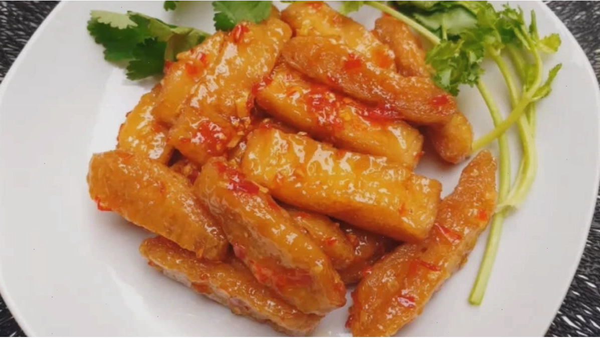 Sườn non chay chiên giòn sốt me chua ngọt hấp dẫn
