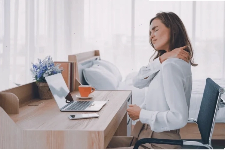 Tác hại của ngồi thiền: Đau nhức cơ thể và ảnh hưởng cột sống