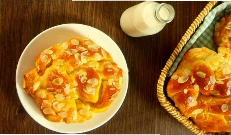 Thành phẩm bánh mì hoa cúc sau khi hoàn thành