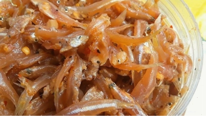 Thành phẩm mắm cá cơm sẵn sàng để sử dụng