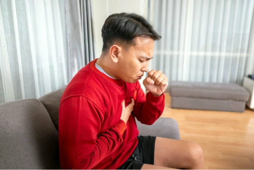 Thức khuya tăng nguy cơ mắc cảm lạnh