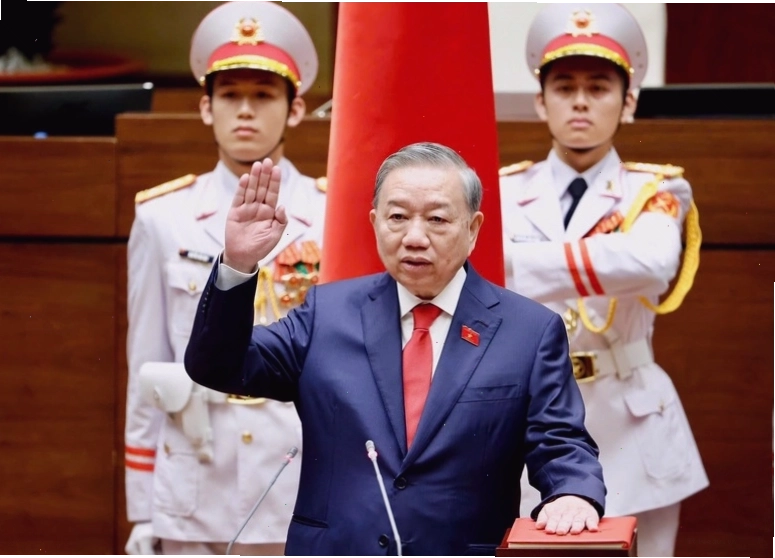 Tiểu sử tóm tắt Chủ tịch nước Tô Lâm