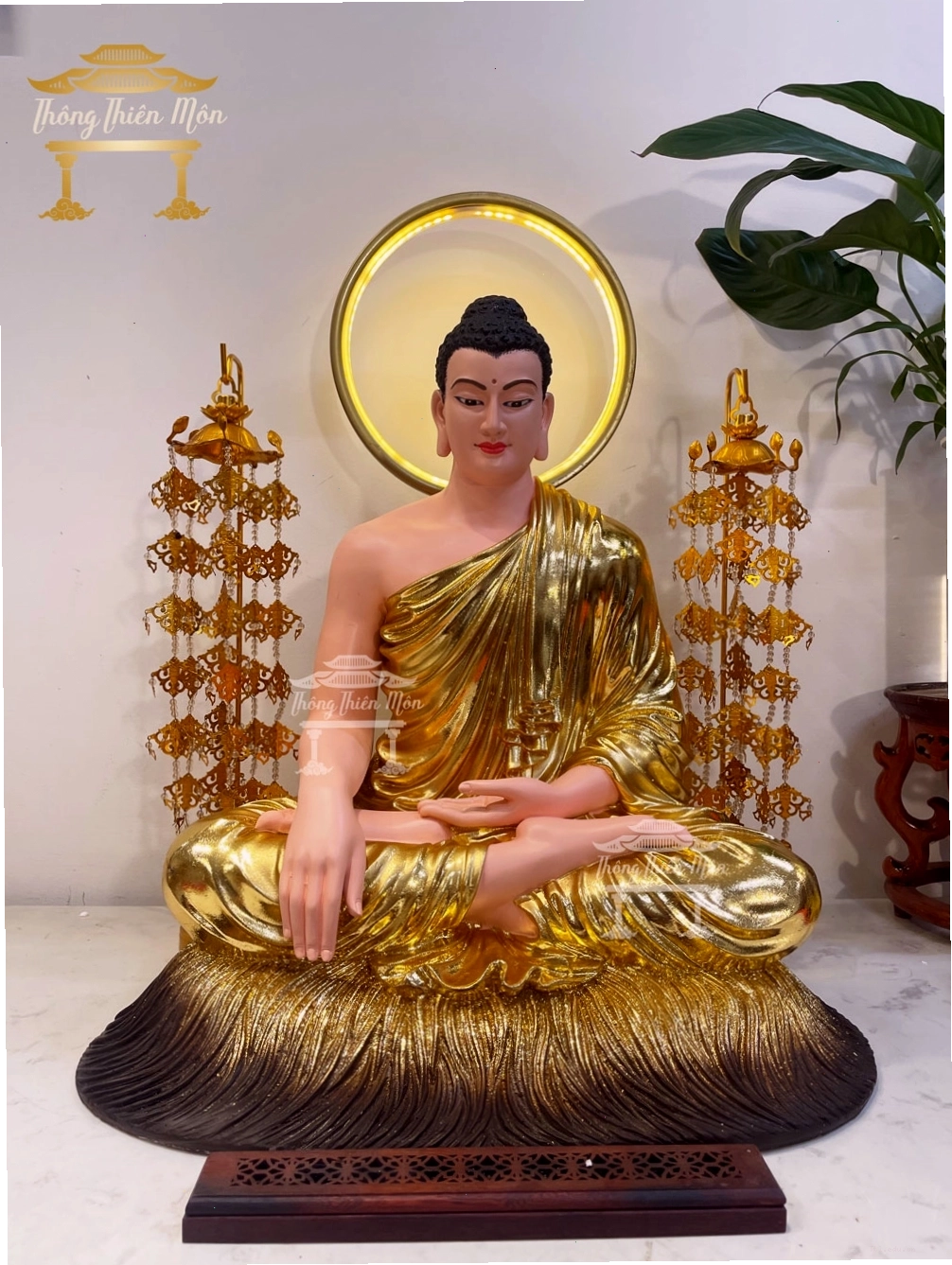 Tôn tượng Thích ca mâu ni Phật