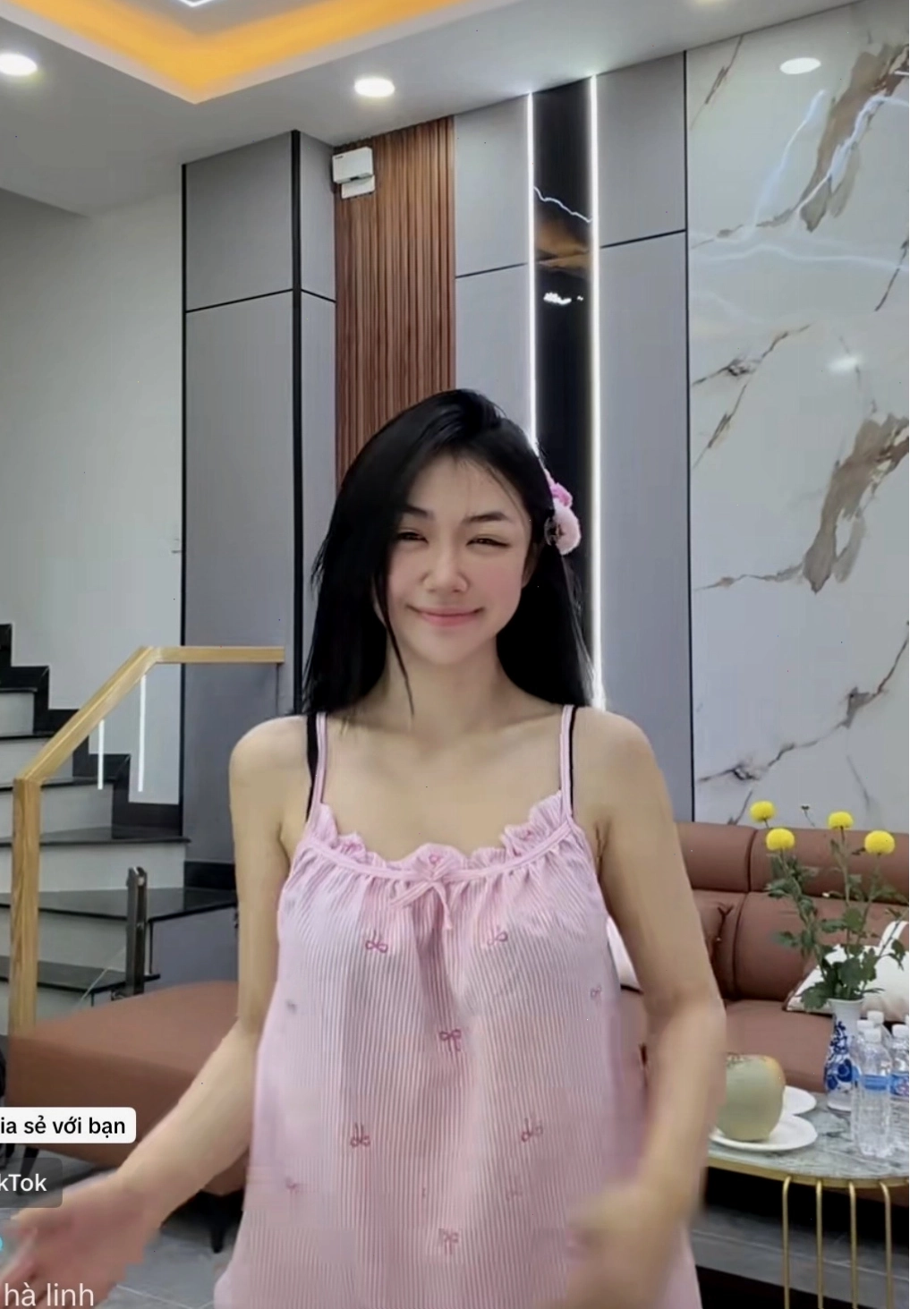 Trần Hà Linh đối mặt với thử thách