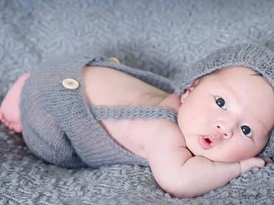 Kiểu tóc đẹp cho bé trai sơ sinh: Ngộ nghĩnh và đáng yêu